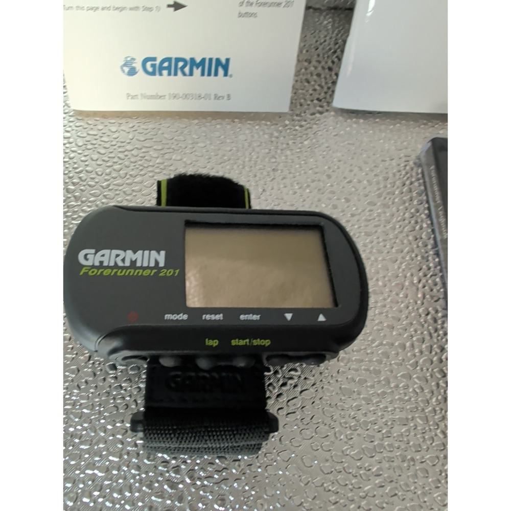 Garmin Forerunner 201 GPS Personal Trainer w/Wrist Strap - No Charger